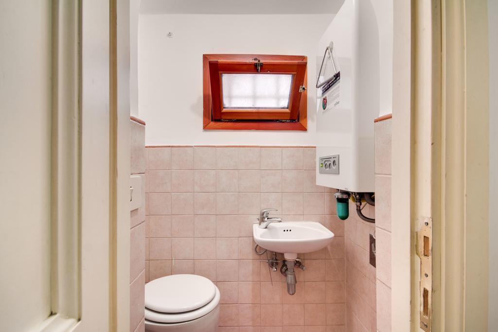רומא Stunning Pantheon Apartment חדר תמונה